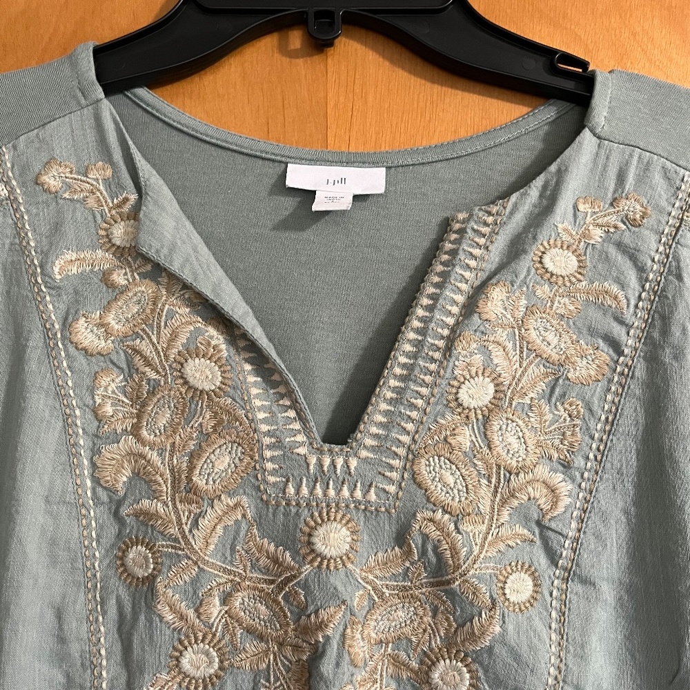 JJill Embroidered Casual Top -- Sage/Aqua with tan and cream (PS)